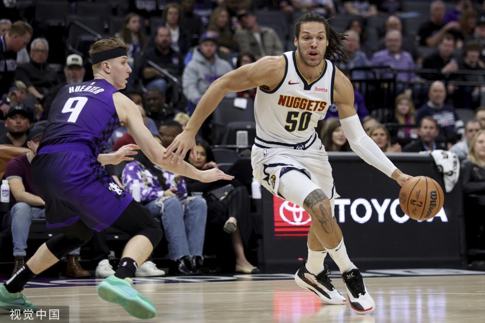 的贡献不容 的贡献不容