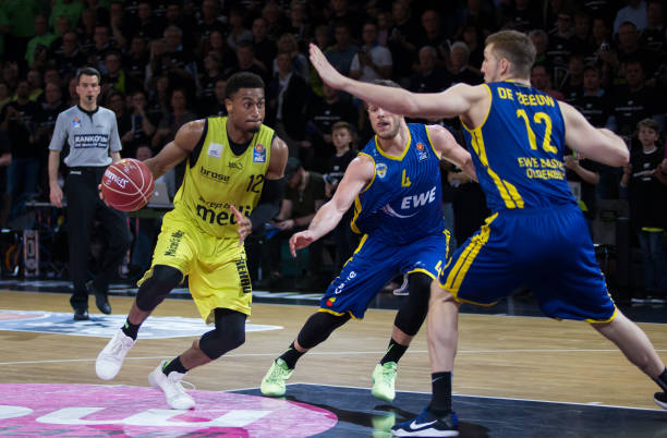 定罚款并通 定罚款并通